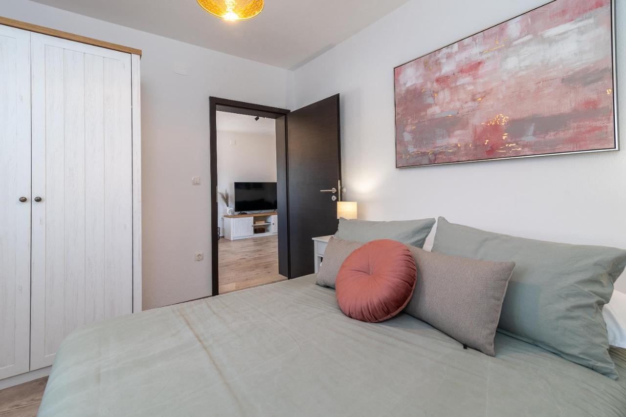 סלאטינה Beach Apartman Marela מראה חיצוני תמונה