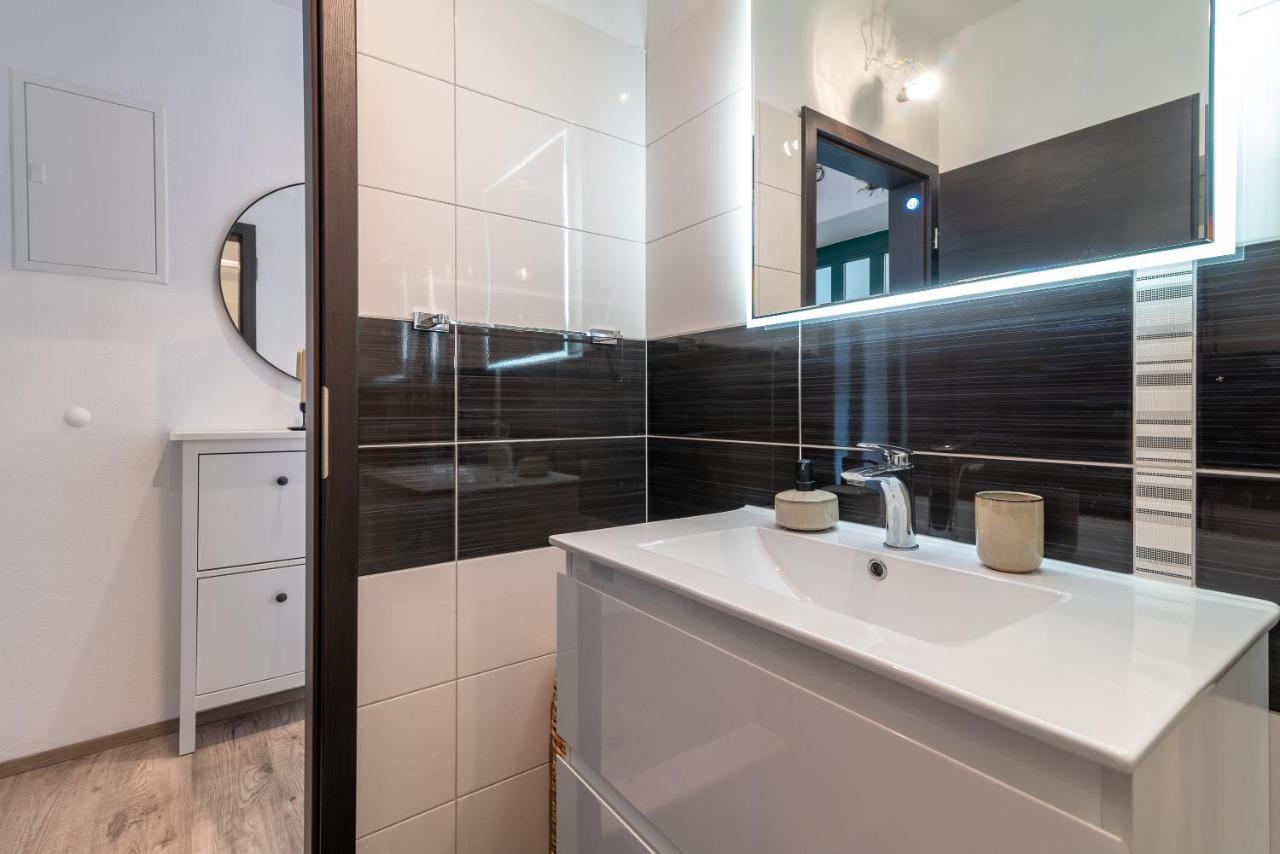 סלאטינה Beach Apartman Marela מראה חיצוני תמונה